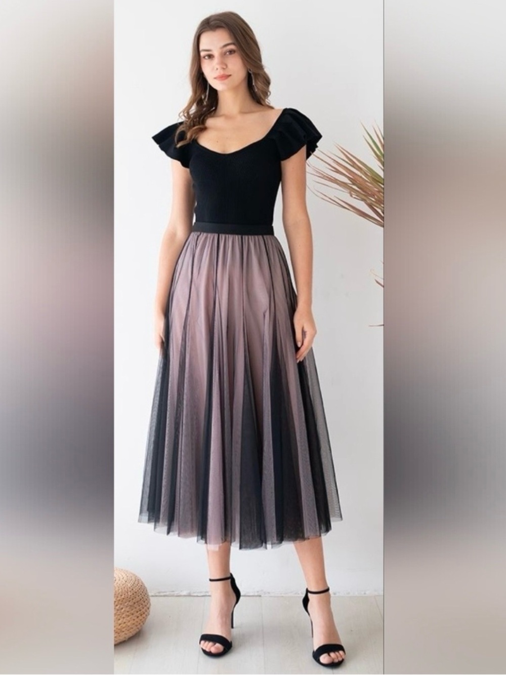 Chicwish black and pink Panelled Tulle Maxi Size 33inch waist L/X